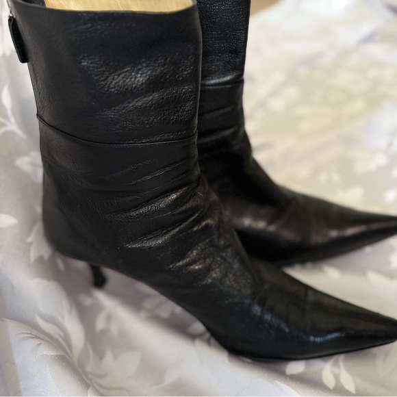 Vintage Y2K (The Year 2000) Gucci Zip Up Leather Heeled Boots - Picture 3 of 13